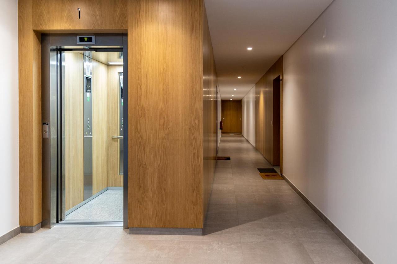 Sun&Sea Luxury Apartment By Mp ヴィラ・ノヴァ・デ・ガイア エクステリア 写真